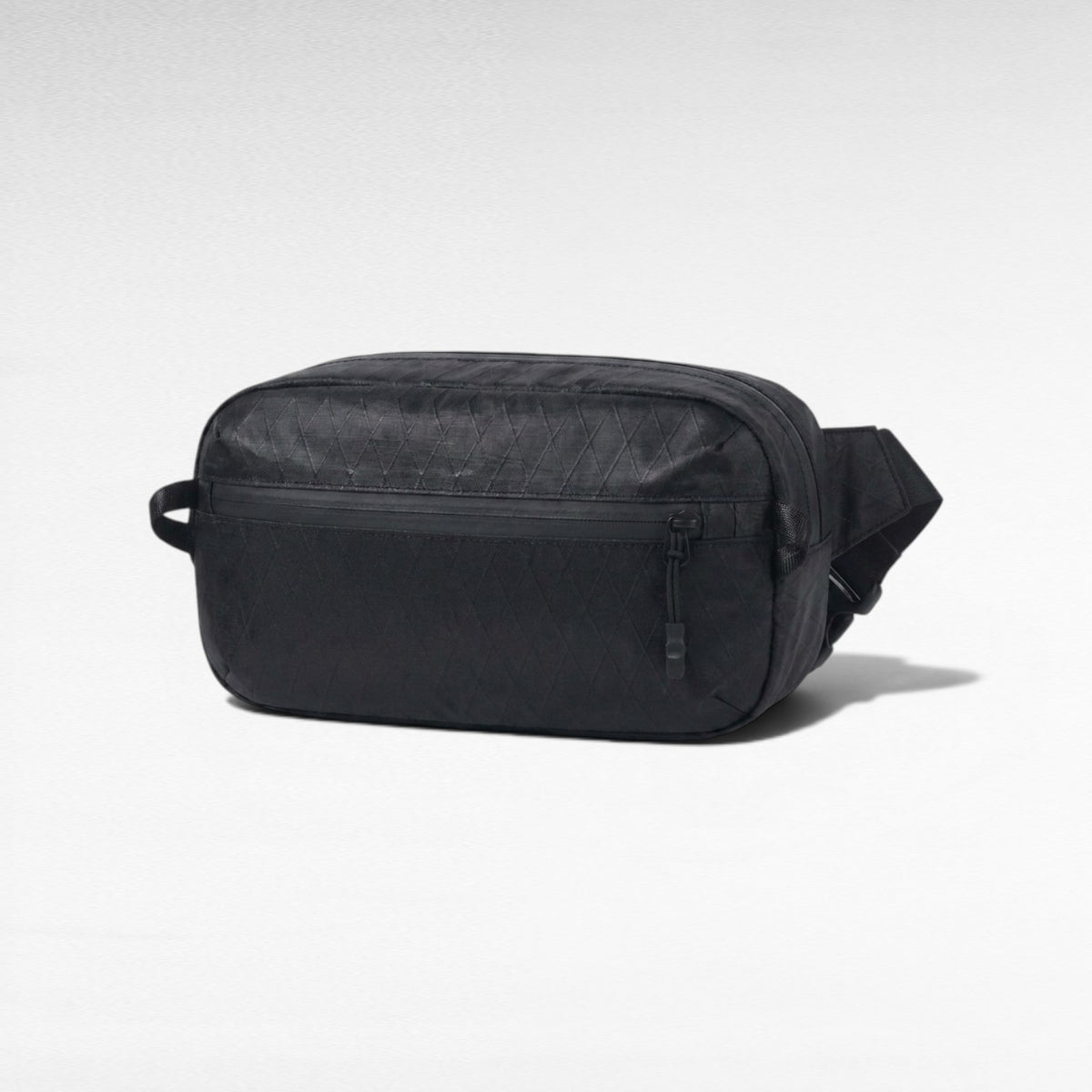 Compact, Hands-Free Everyday Carry