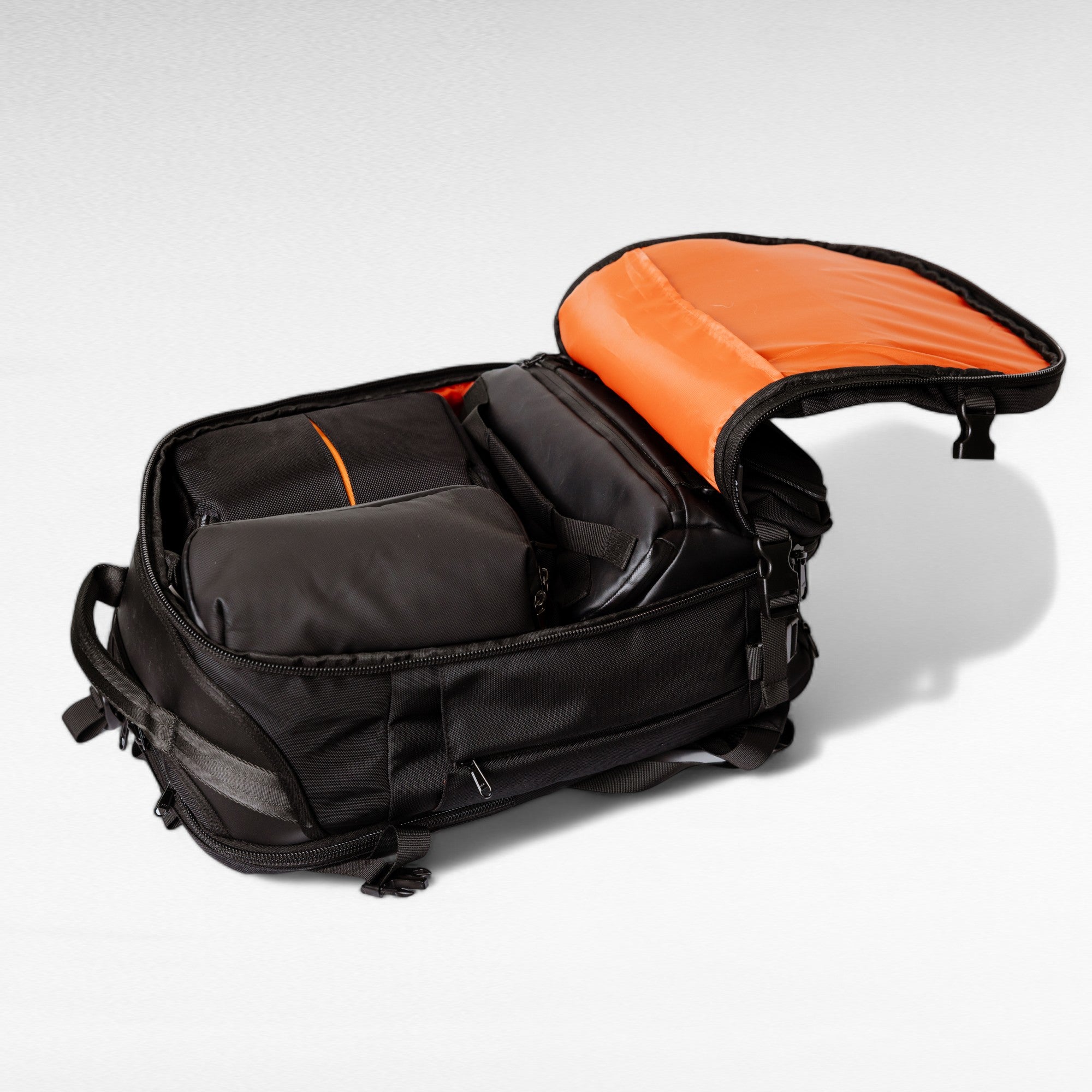 Oono Backpack V2 36L with Detachable Waist Bag